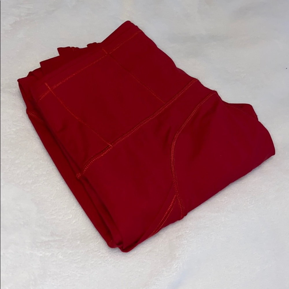 LULULEMON Fast and Free Tight 25”, Red, Size 4